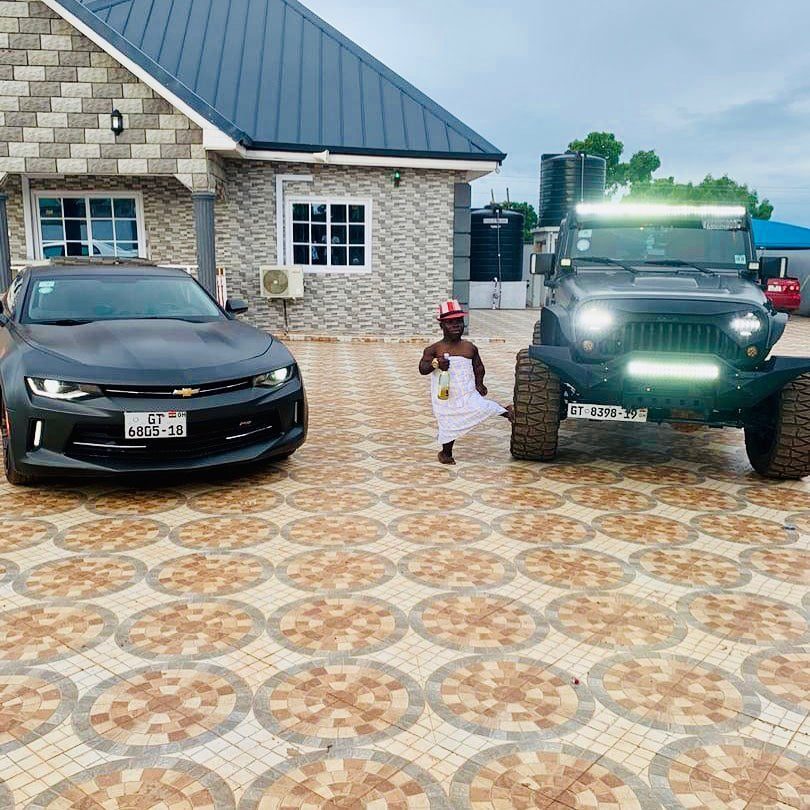 See What Shatta Bandle Has In His Cars Collection - pictures
