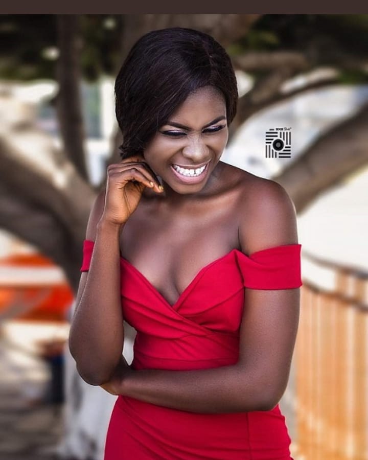 20 pictures that show Yaa Jackson is the hottest Female musician in Ghana now.