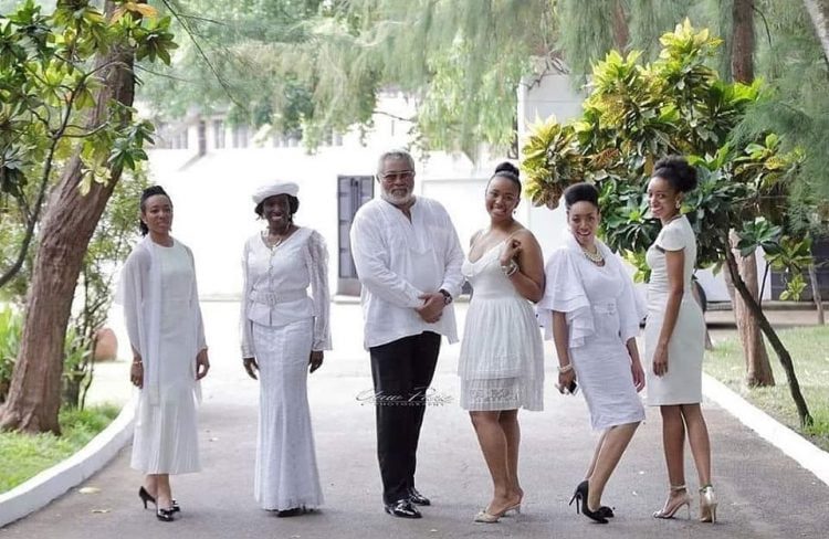 Former President JJ Rawlings shares adorable photos of his wife and daughters (photo)