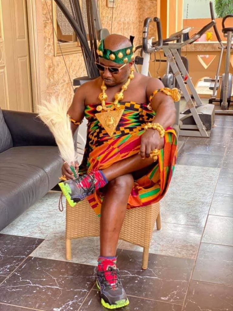 Kente with sneakers Osebo starts new fashion trend (photos)
