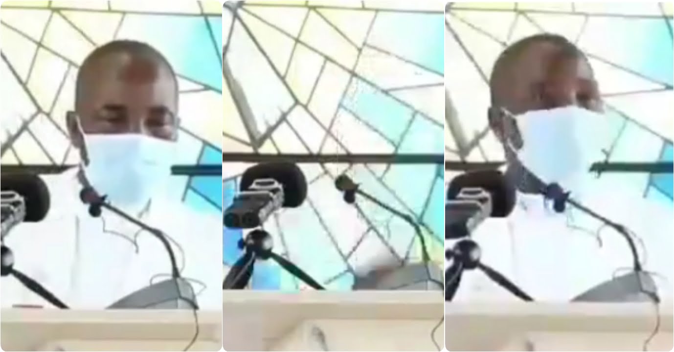 Sad Video, Pastor Collapses and Dies at the spot while delivering Sunday Sermon