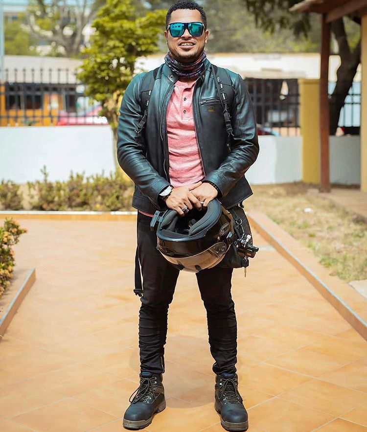Van Vicker Shares Nice Photos To Mark His 43rd Birthday - Check Out