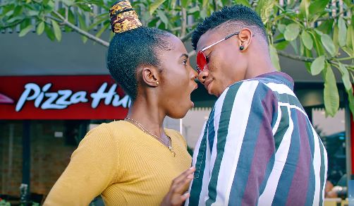 Love up photos of Kidi and Cina Soul causes stir on the internet