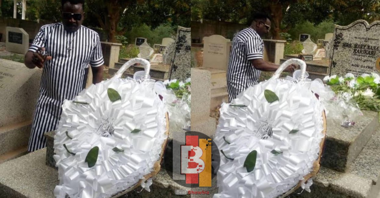 Koo Fori visits her late wife’s graveyard to pay his tribute after 10-years of her demise (Photos)