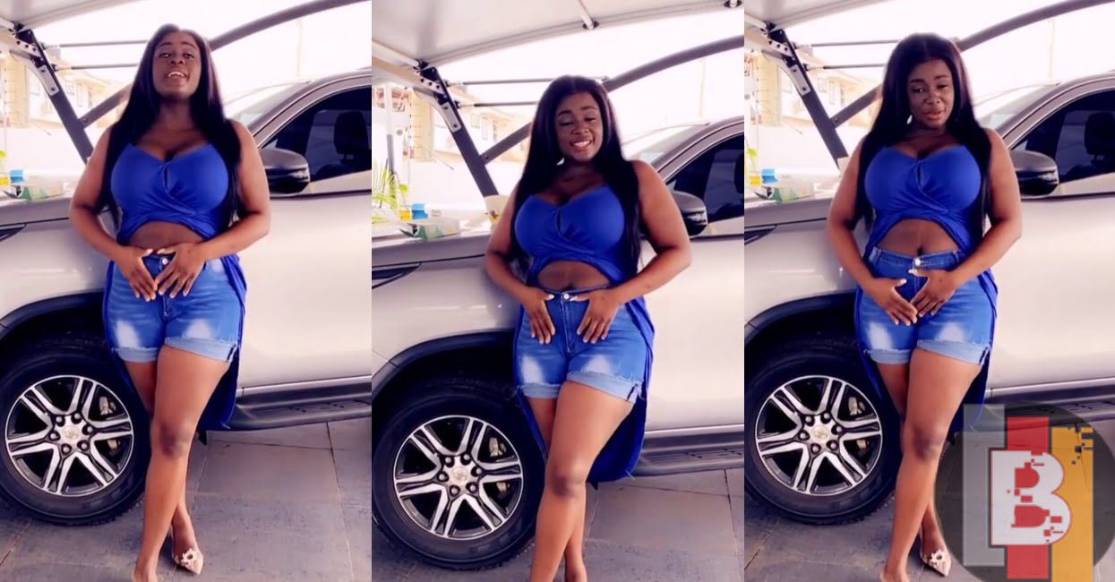 Tracey Boakye Shows Off Her Bare Stomach After Claims That She Edits Her Photos For Flat Tummy