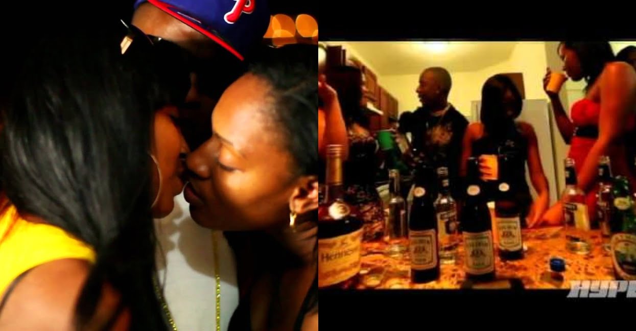 Video Young men and women in their 20's having a S£x party at Home hits the internet. (video)