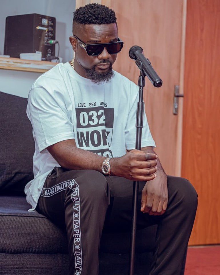 Religion is the reason why Africa is suffering - Sarkodie claims