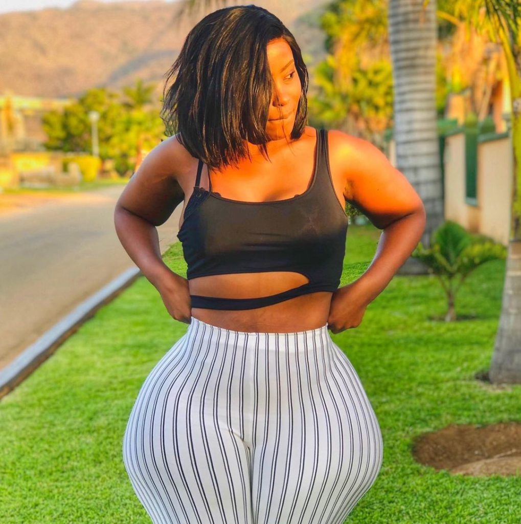 10 pictures of the Instagram Model causing stir with her massive hips (photos)