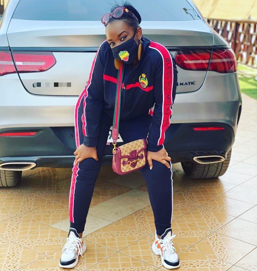 Stonebwoy's wife causes Massive stir as she rocks Bhim collections hair to toe (photo)