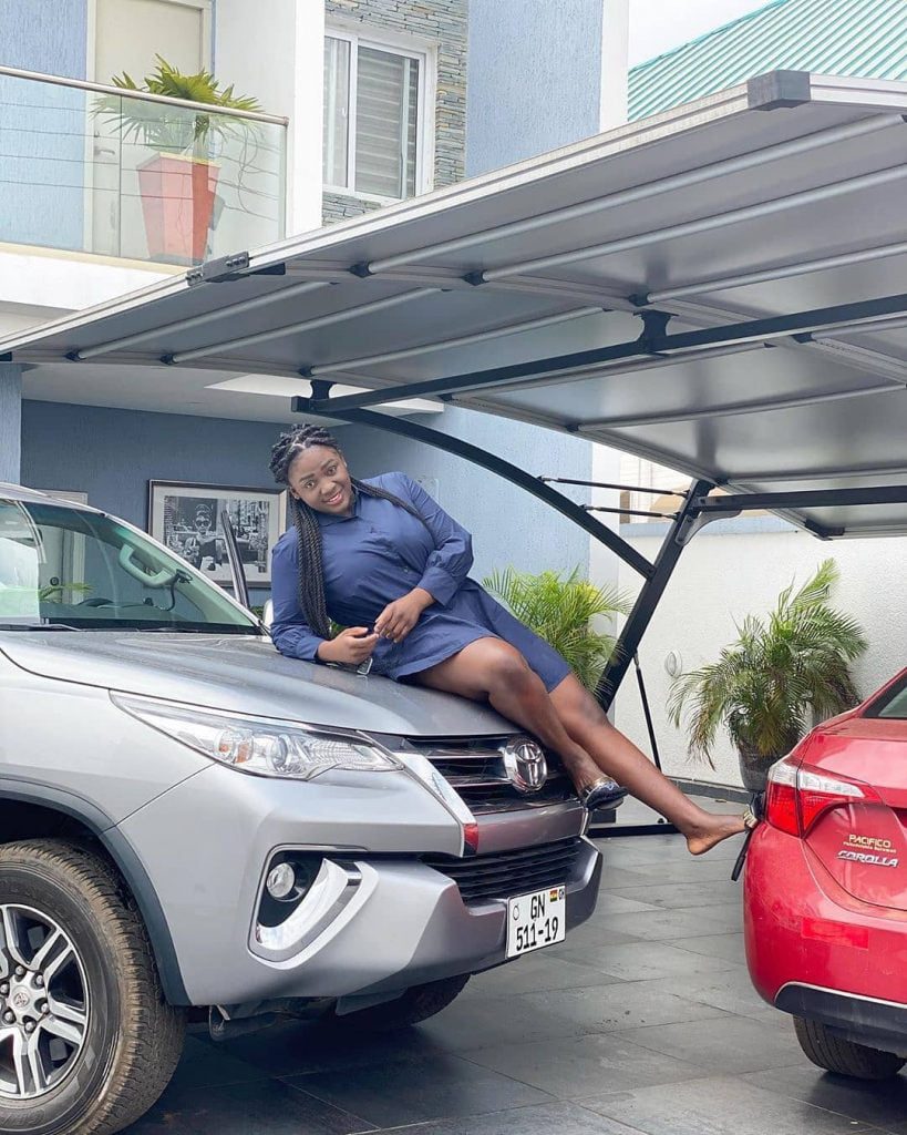 Landlady, Tracey Boakye gives a full display of her expensive East Legon mansion and cars