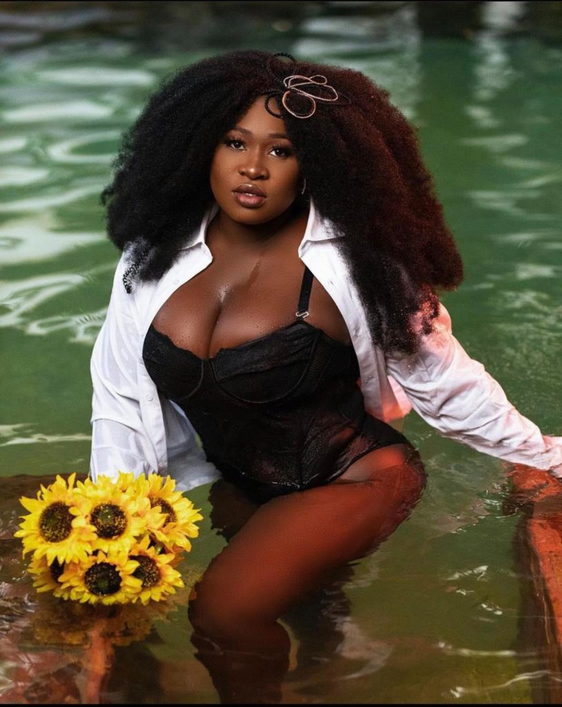 Sista Afia Releases s£xy Pictures as she celebrates 29 years of age (photo)