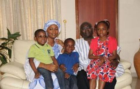Adorable Pictures of Vice President Dr. Bawumia and His Beautiful Family