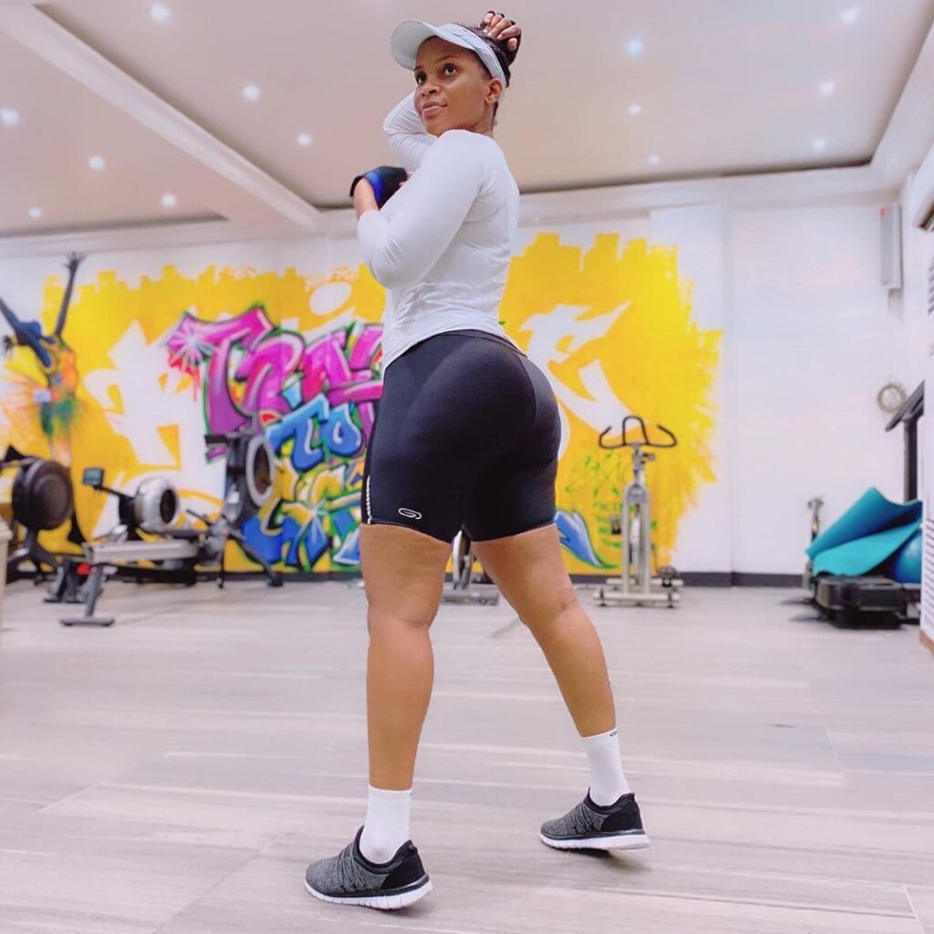 Benedicta Gafah shows off her huge backside after months of hitting the gym - Video