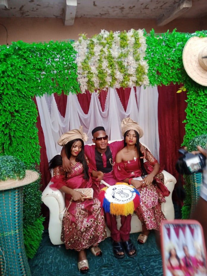 Lucky Man marries twin sisters because they claim they cannot live apart. (photos)