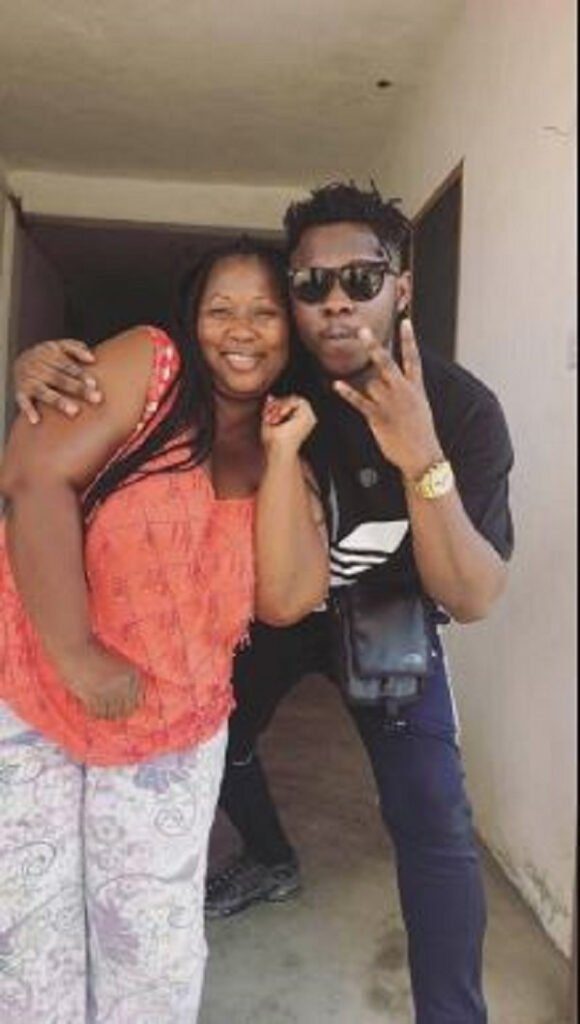 "I use to steal food from my SHS dining hall for my mom and sister to chop"- Medikal