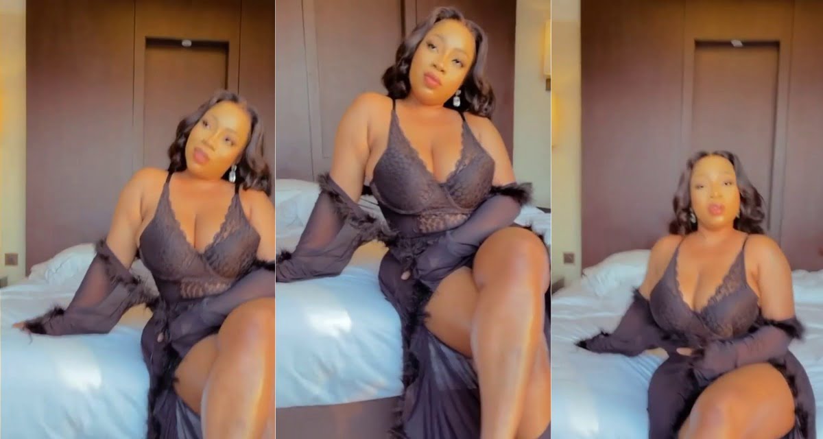 Moesha Boduong shows her raw fake A$$ in a new video