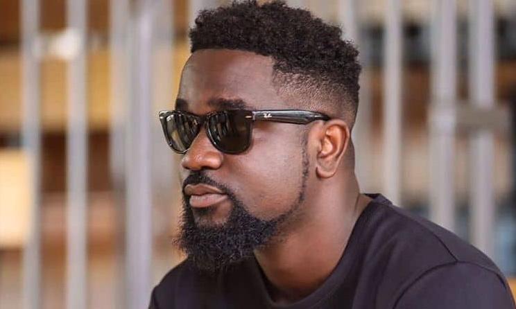 Sarkodie's look-alike shows up on Date Rush - Photos