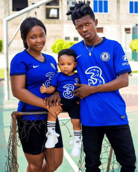 Check out the most adorable New Year photo from Strongman and Family