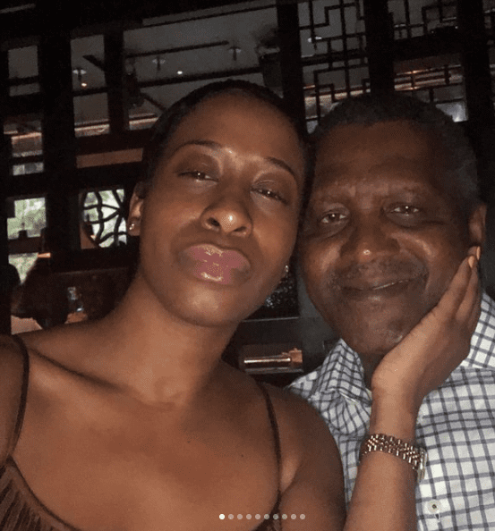 Exclusive video of the Bare Buttocks Of Aliko Dangote surfaces 