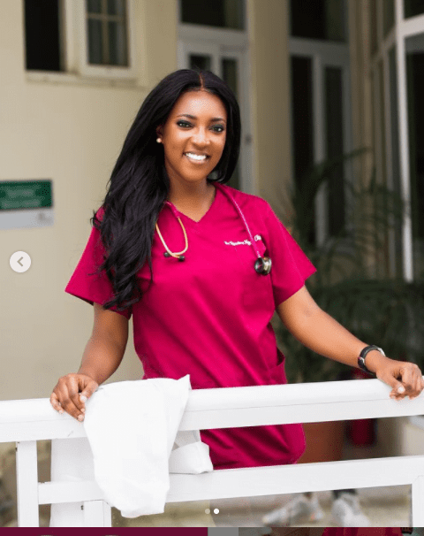 Meet Roseline Okoro, the beautiful sister of Yvonne Okoro who is a doctor - Photos