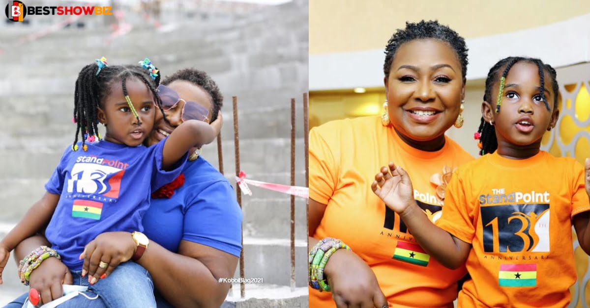 Gifty Anti drops beautiful twin up photos with her daughter
