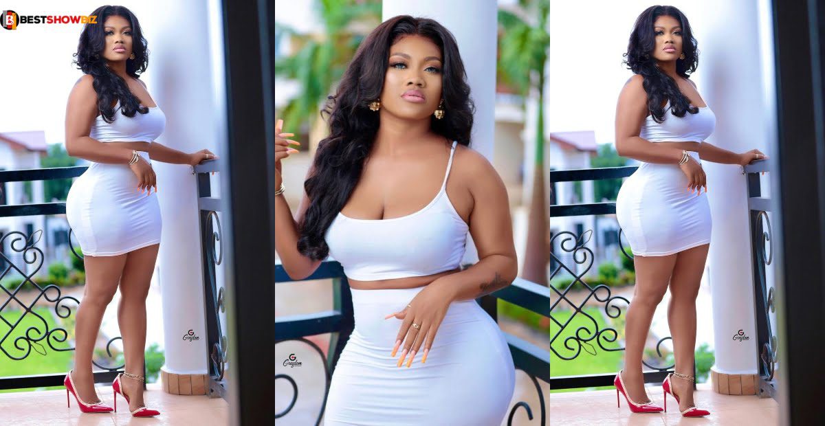 "Your Backside is the reason I work hard to make more money"- Fan tells Sandra Ababio