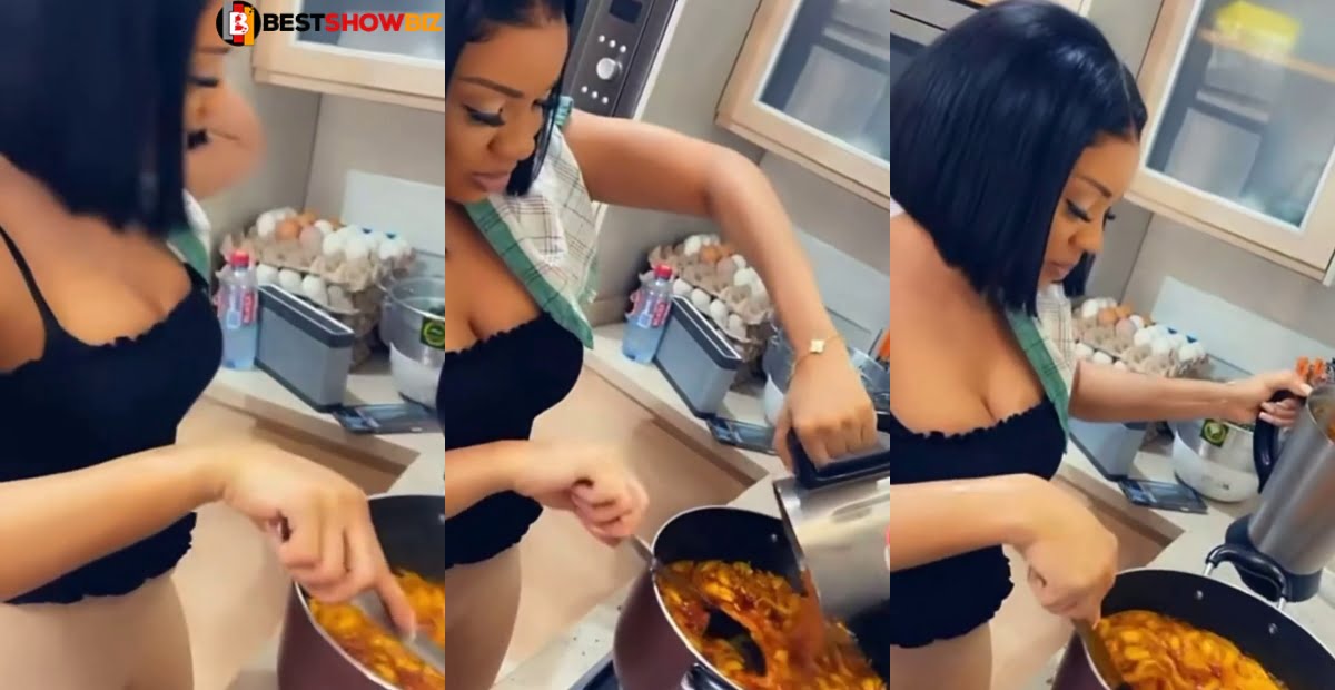 "So she can cook?" -Netizens shocked to see Serwaa Amihere in the kitchen with seductive clothes (video)