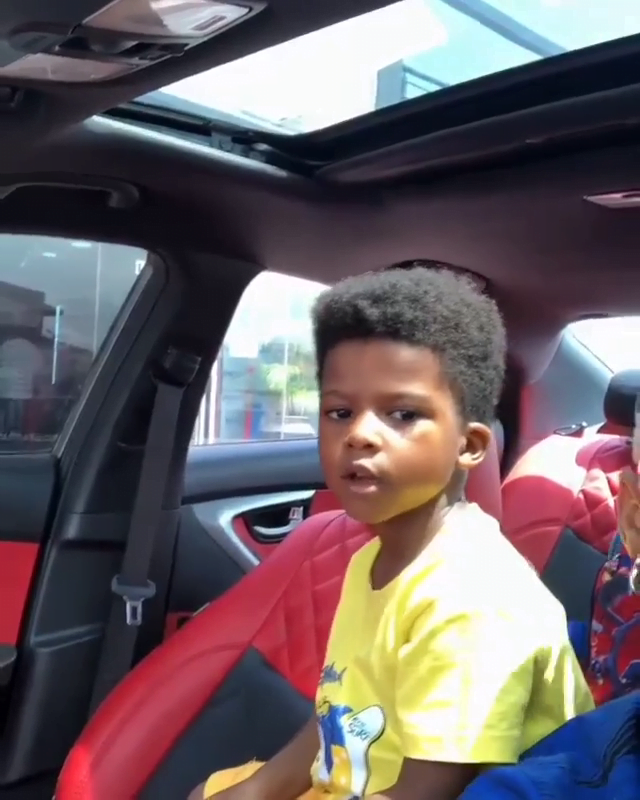 See Kidi's son priceless reaction after he heard his name in his father's song (video)