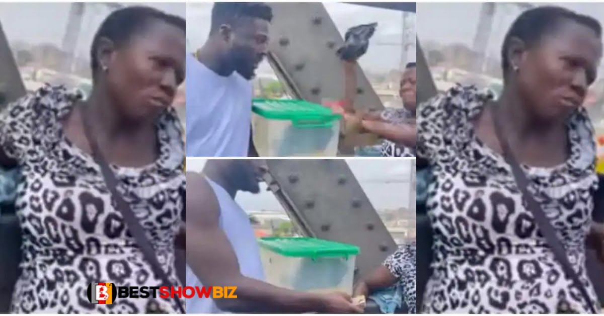Man changes life of Pregnant street hawker as he buys all her things for GH¢1.4K - Watch Video