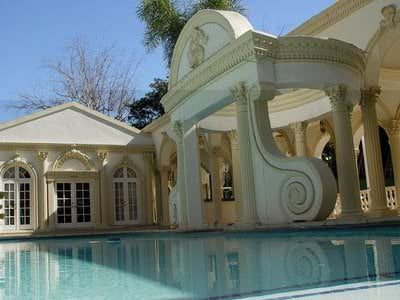 Them Chop Money! Take a look inside the plush mansion own by a Popular politician - Photos
