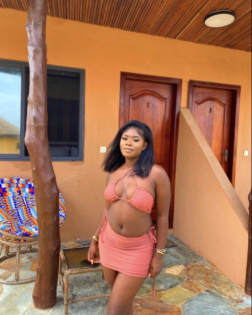 Beauty in the Family: Fella Mamafui's sister, Feny Fella drops hot new bikini photos