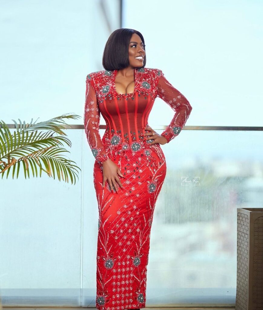 Woman in red: Nana Aba Anamoah stuns the internet with new dazzling videos and photos
