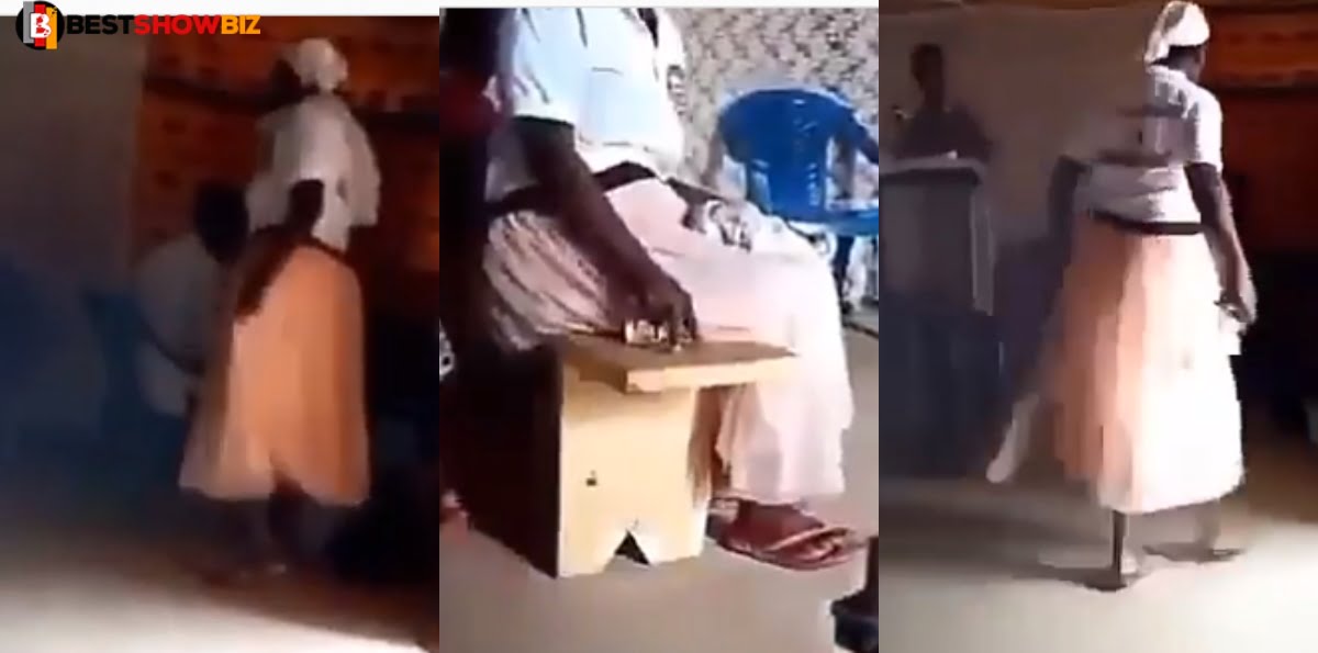 See the Moment a woman stormed church to collect all her tithes and offerings from the pastor - Video
