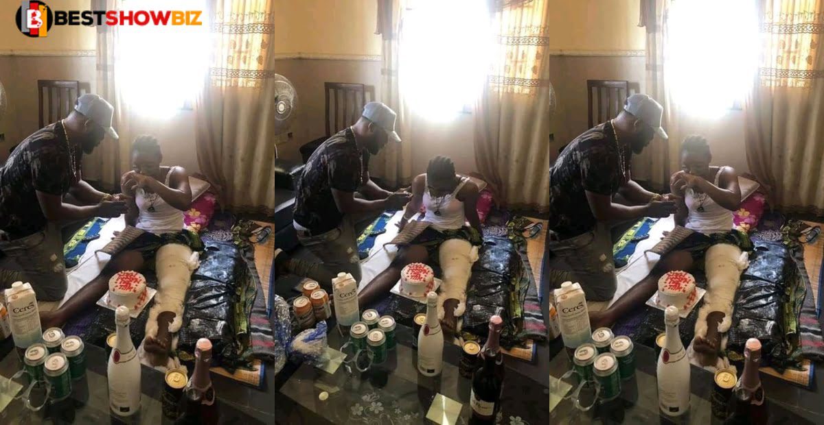 True Love: Man proposes marriage to his bedridden girlfriend after she had an accident