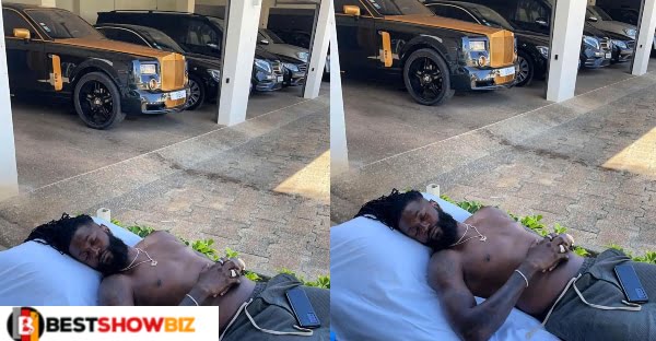 Money No Be Problem: Emmanueal Adebayor Puts His Luxury Cars On Display To Motivate The Youth