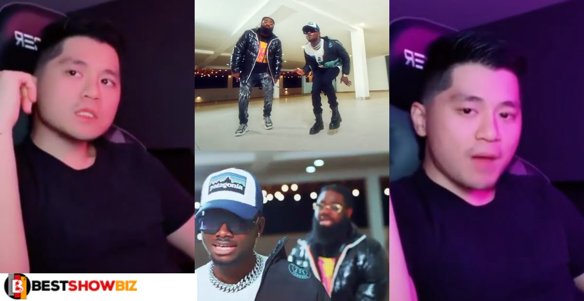 Watch video of a white man singing Captain Planet and Kuami Eugene’s ‘Abodie’ song word for word