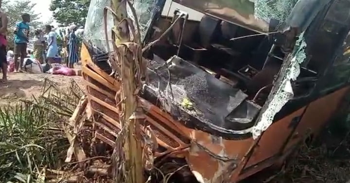 Sefwi Horrific Accident: My Wife And Four Children Were In The Bus: Man Cries out In Hospital