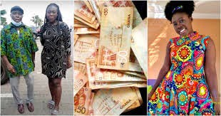 Video: Young Ghanaian Female Teacher Goes Viral For Returning Missing 6000 Cedis to the owner
