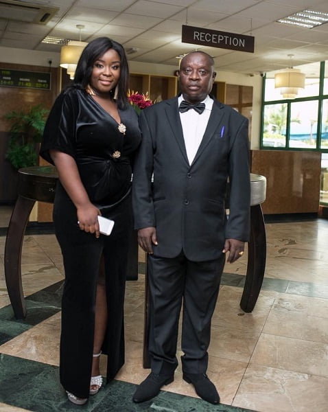 Maame Serwaa Finally Bonds With Her Father 3 Years After Her Mother D!ed (Photos)
