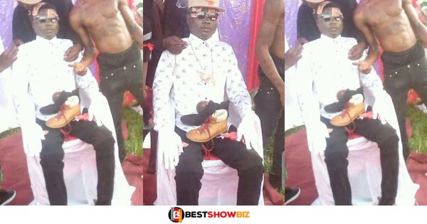 See the d!sturbing way this shoemaker who d!ed was laid in state (photos)