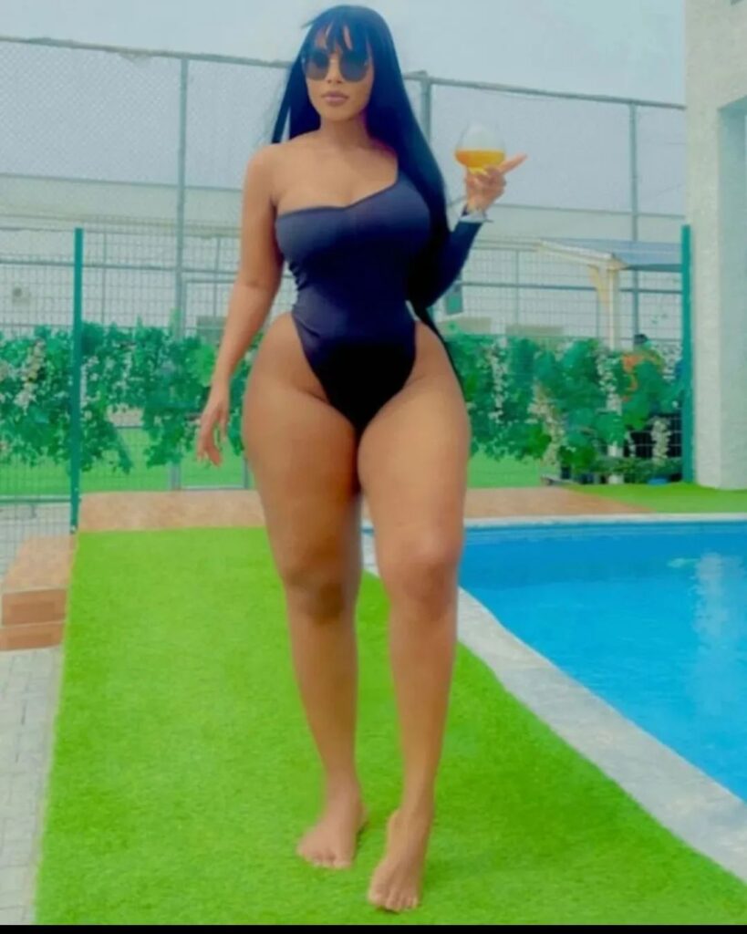 Benedicta Gafah Exposed In Editing Photo To Make Her Hips Big – Photo