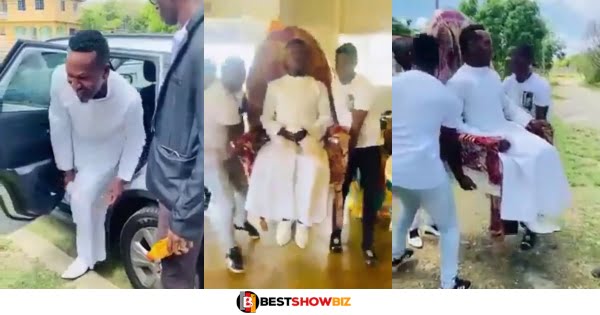 End Times: Church Members Carry Pastor On A Chair From His Car To Church Platform (Video)