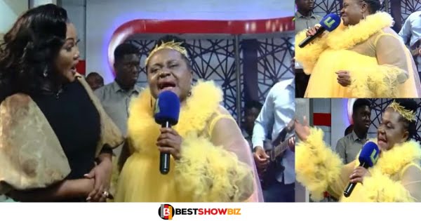 Watch throwback video when gospel singer Helena told Mcbrown that she will give birth in 2022