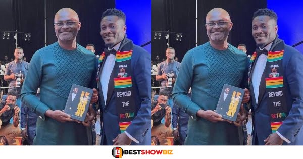 Kennedy Agyapong buys first copy of Asamoah Gyan's book for Ghs 100,000