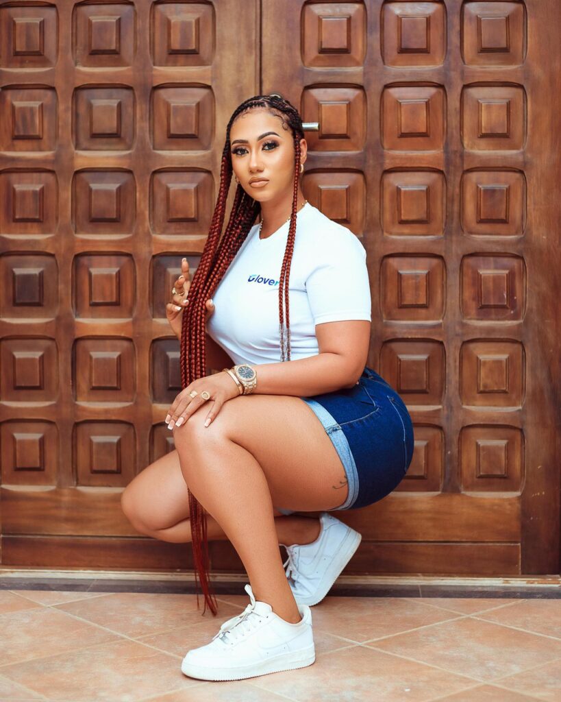 See hot photos of Hajia4real proving she is still Ghana's finest and sekzy woman (see pictures)