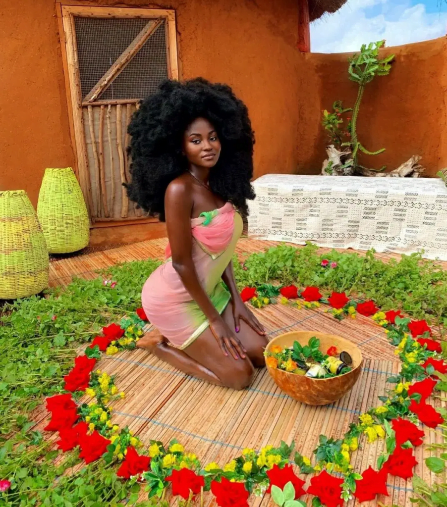 See photos of the most beautiful village girl in Ghana Hamamat Montia