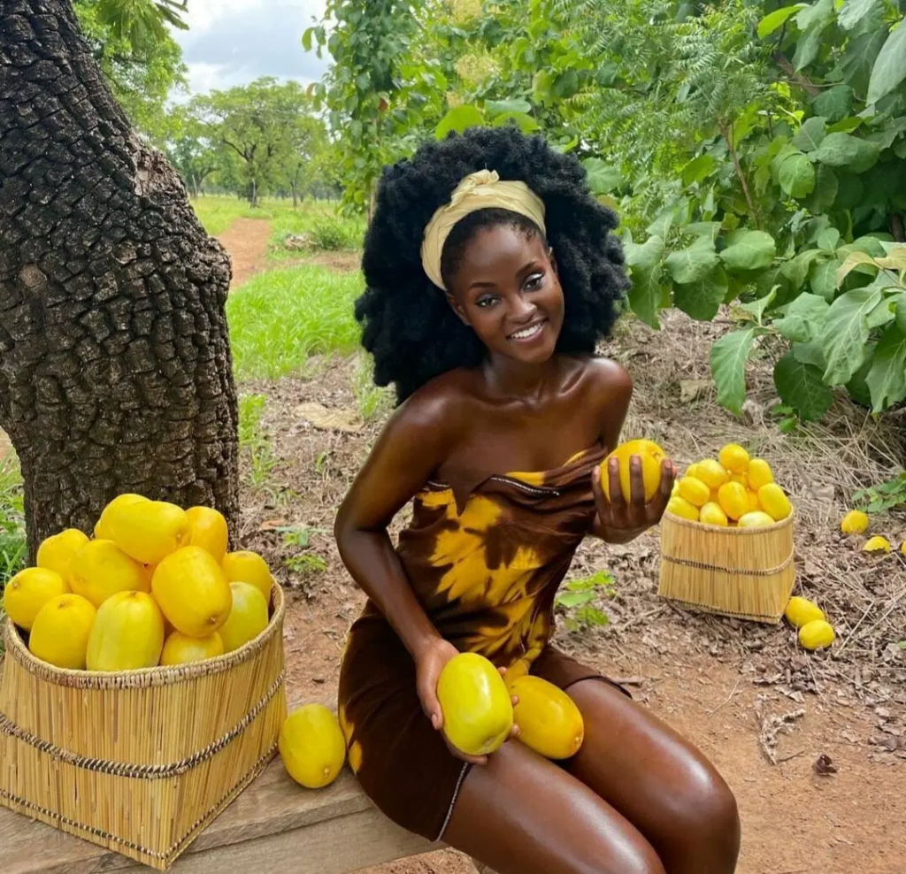 See photos of the most beautiful village girl in Ghana Hamamat Montia