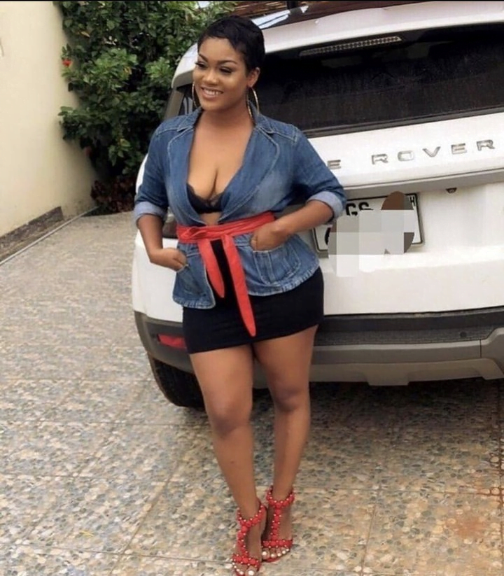 Sandra Ababio proves to be rich as she displays her Expensive cars on Social media