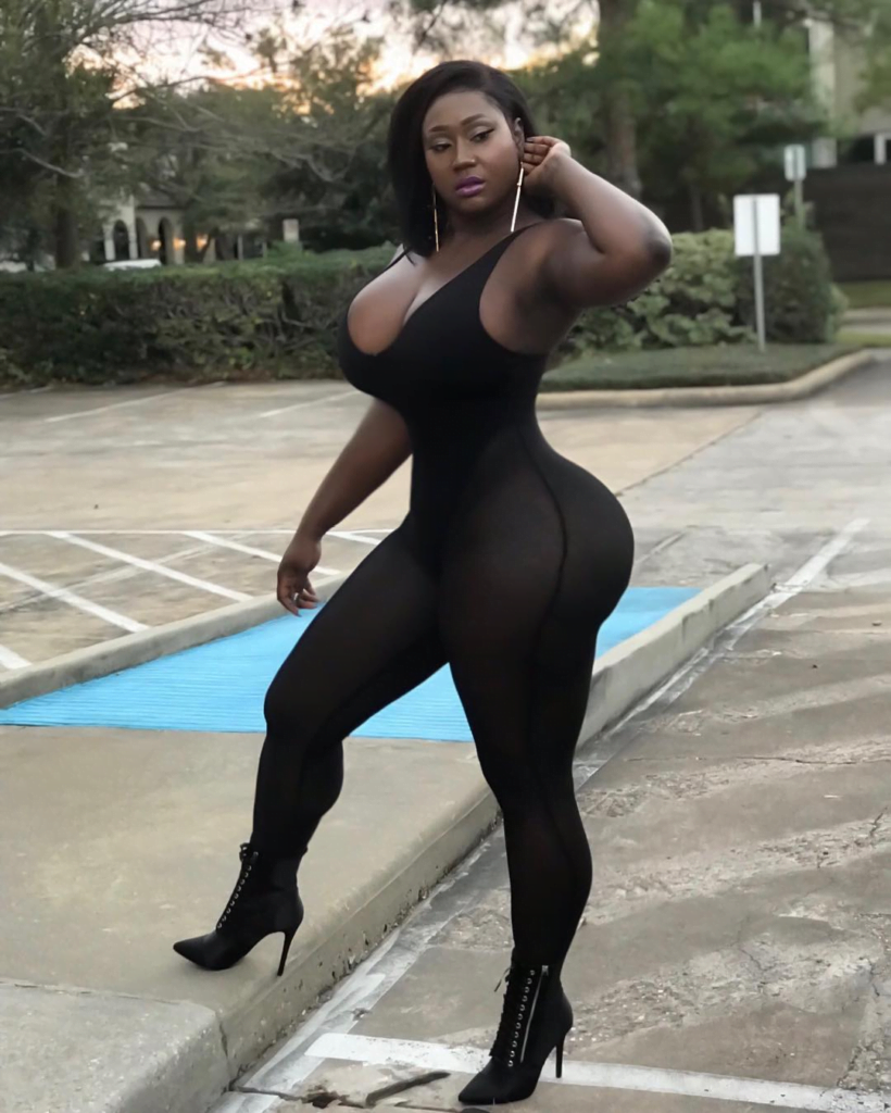 See More Photos Of Gabby Doll, The Lady Shaking The Internet With Her Crᾶzy Dressing Sense