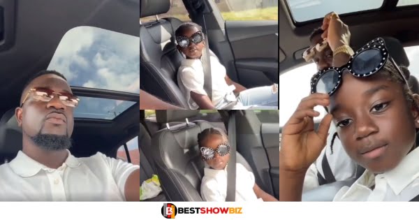 Sarkodie and his daughter Titi, causes stir in a new video as they share a lovely moment in a car together (video)